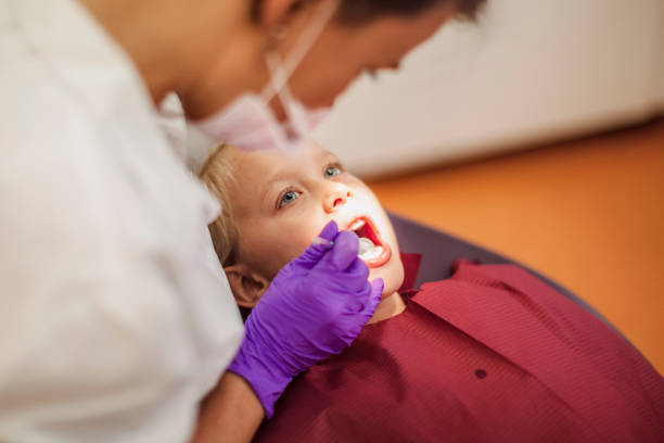Best Broken Tooth Emergency  in Lowellville, OH